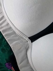 Comfortable Lightly Padded Sports Bra