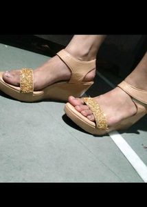 Elegant Beige Sandals
