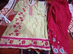 Embroidered Kurta Set
