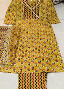 Malmal Cotton Kurti Set For Women