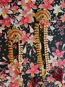 Necklace &amp; Chains