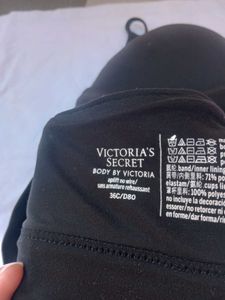 Victoria&#39;s secret Sports Black Bra