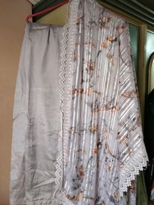 Pakistani Lavender Suit Set