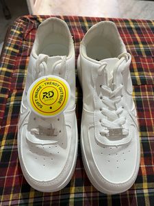 NIKE Airforce 1 Second copy shoes available for HER ( Girls ) New with tag &amp; original Nike box with premium packaging Brand - RD Shoes ( Nike airforce 1 second copy ) Size - UK 6 ( 40 size )