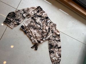Patterned Tie-Front Blouse