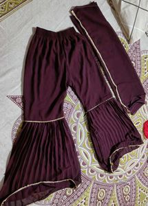 Wine Colour Sharara