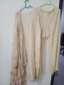 Elegant Salwar Suit with beautiful dupatta