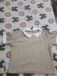 Stylish Collared Short Sleeve Top