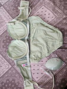 Green Lace Lingerie Set