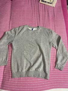 Gray H&M Sweatshirt