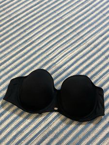 Brand New Soie Black Bra With Detachable Straps