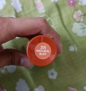 MILA BEAUTE Foundation