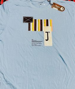 Men&#39;s Graphic Tee