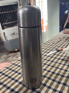 Vacuum Insulated Water Bottle
