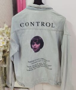 Denim Jacket - Stylish &amp; Versatile