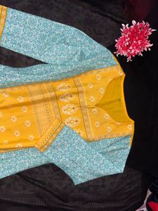 Yellow &amp; Blue Printed Kurti