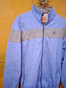 Adidas sweatshirt for winters