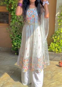 Weading Wear Nayra Cut Kurta Set