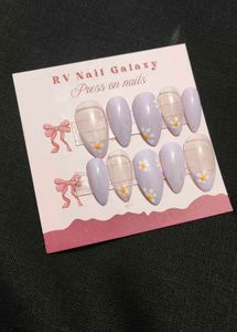 Press-On Nail Set