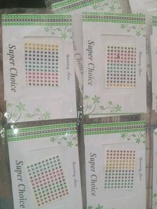 Girls Small   Bindi Pouch 17