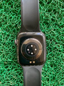 Smart Watch ⌚️🌸 With Charger