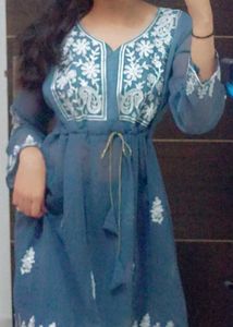 Chikankari kurti grey