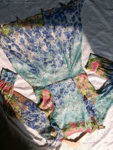 Zara Floral  Mini Dress 💙