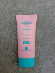 Aqualogica Radiance+ Dewy Sunscreen