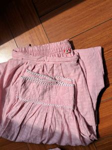 47) Vintage Pink Lace Trim 3 Piece Full Suit