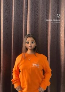 cute Sweatshirt one each only 350 😍