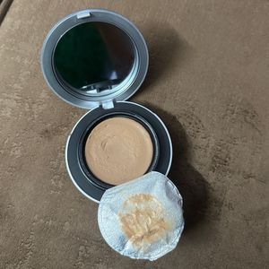 MAC Studio Fix Tech Cream To Powder Foundation