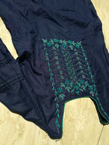 Elegant Navy Blue &amp; Green Embroidered Cotton Suit
