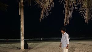 shirt for men light blue by Alan Solly