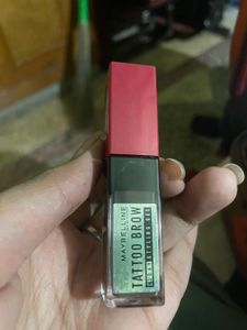 Maybelline New York Lipstick + Eyebrow Gel