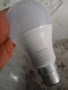 Philips Motion Sensor Bulb 9w