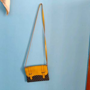 Chic Crossbody Bag