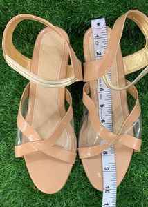Sandal