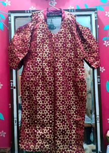 Elegant Maroon &amp; Gold Kurta