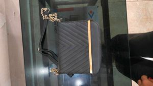 black sling bag