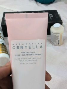 Skin1004 Centella Cleansing Foam New Wi