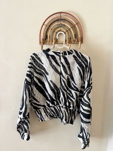 Stylish top veromoda