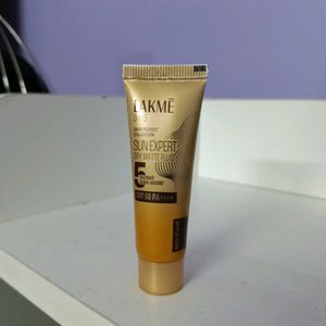 Lakme Sun Expert SPF 50