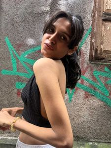 (Can Bargain) Backless Haulter Neck Bralett