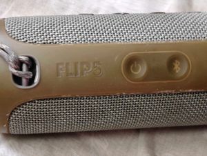 JBL Flip 5 Deep Bass Portable Speaker
