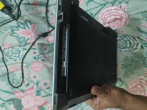 Lenovo ThinkPad Laptop without battery CD ROM DRIV