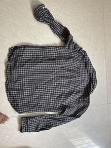 Levi’s Casual Shirt (small )