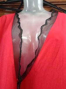 DRESSING GOWN