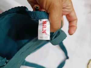 🇳🇿💫🎀Green Lace Detail Push-Up Bra