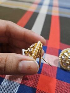 Elegant Kundan Stud Earring