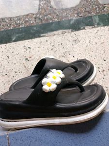 Cute Flower Flip Flops 😍